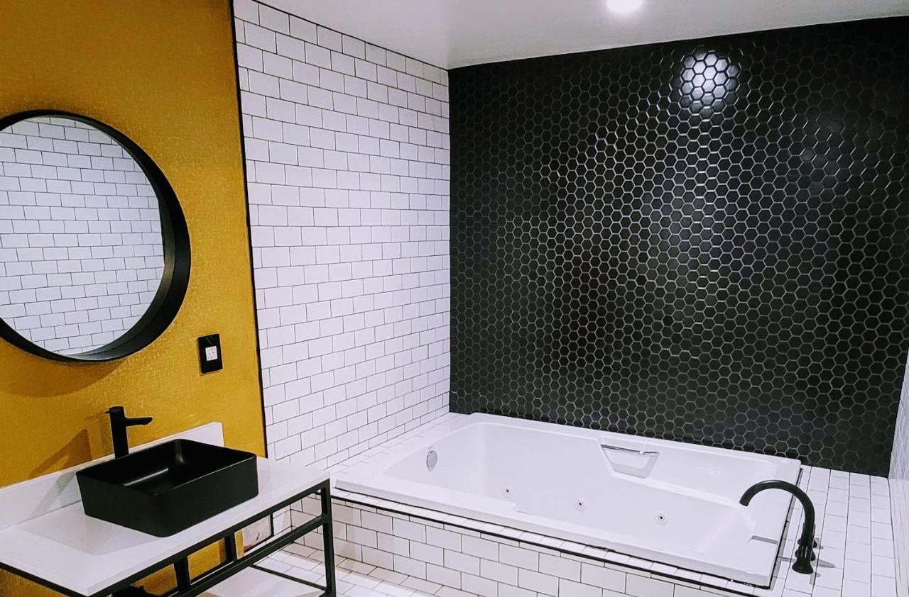 The Bell Vista Hotell Burbank Eksteriør bilde